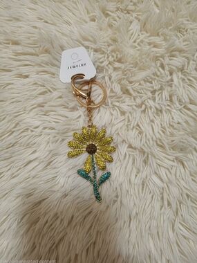 Yellow & Teal Daisy Flower Keychain - Brand